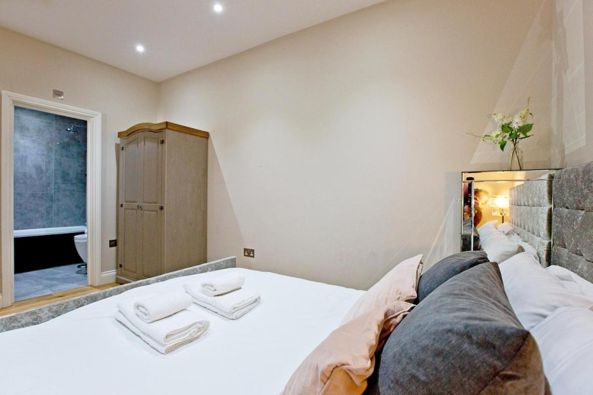 Spacious 3 Bd Flat In For Families No 2 * Londra